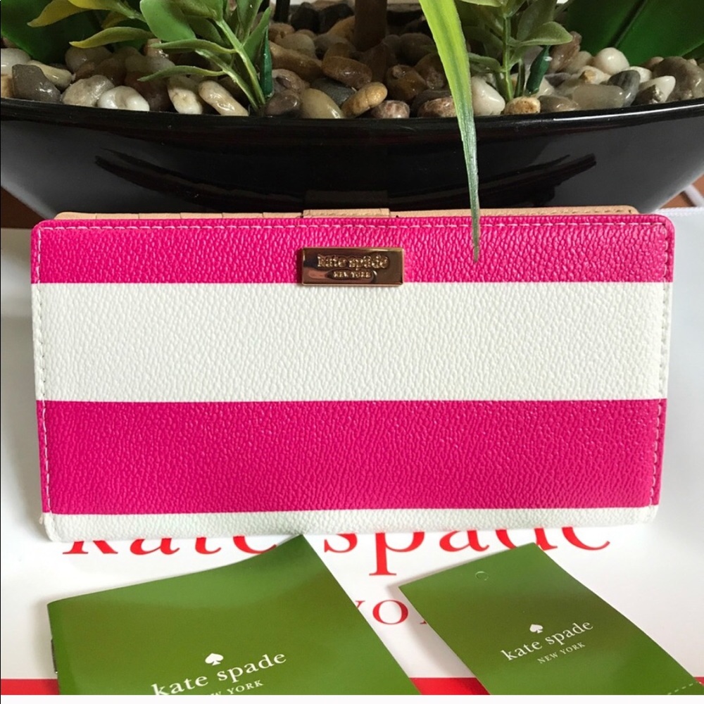 Brand new Kate Spade Wallet - Picture 5 of 9